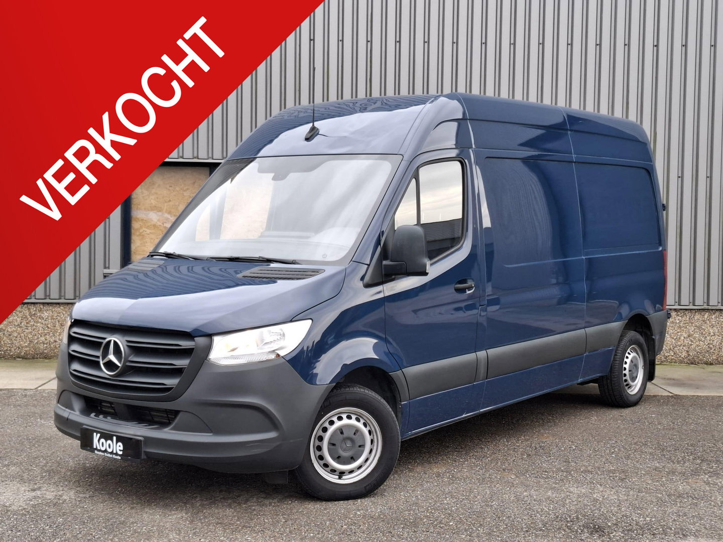 Mercedes-Benz Sprinter 311 2.2 CDI L2H2 / AIRCO / CAMERA / 3 ZITS / DEALER ONDERHOUDEN / NAVI