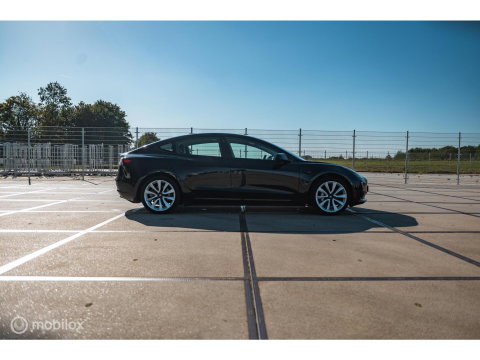 Tesla Model 3 Standard RWD Plus 60 kWh
