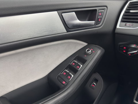 Audi SQ5 3.0 TDI Quattro S-Line-Edition-One Pro-Line Aut. *PANO | LEATHER-ALCANTARA | XENON | ADAPTIVE-CRUISE | HEATED-SPORTSEATS | CAMERA | NAVI-FULLMAP | PRIVACY-GLASS | SHIFTPADDLES | TOWBAR | 21''ALU*