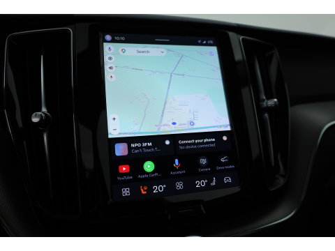 Volvo XC60 2.0 T6 Plug-in hybrid AWD Plus Dark | Leer | Pilot Ass. | Pano-dak | Harman/ Kardon | Ver. Voorruit | Stoel + stuurverwarming |