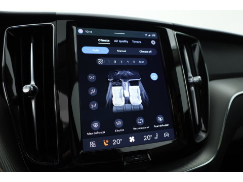 Volvo XC60 2.0 T6 Plug-in hybrid AWD Plus Dark | Leer | Pilot Ass. | Pano-dak | Harman/ Kardon | Ver. Voorruit | Stoel + stuurverwarming |