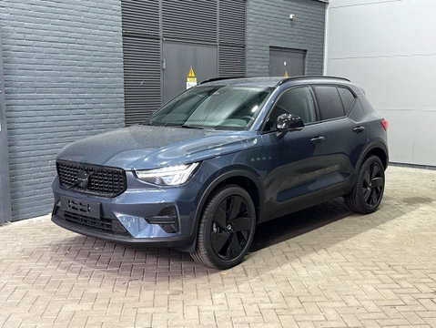 Volvo XC40 2.0 B3 Plus Black Edition | Harman/Kardon | BLIS | 360° Camera | Pilot Assist | Stoel+Stuurverwarming | Memory | ACC | 20 Inch