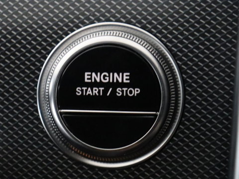 Mercedes-Benz C-Klasse 300e AMG-Line | SOH 97.7 | Leder/alcantara | Adaptive cruise | Memory | 360 camera | Sfeerverlichting | Burnmester | Stoelverwarming | Full LED |