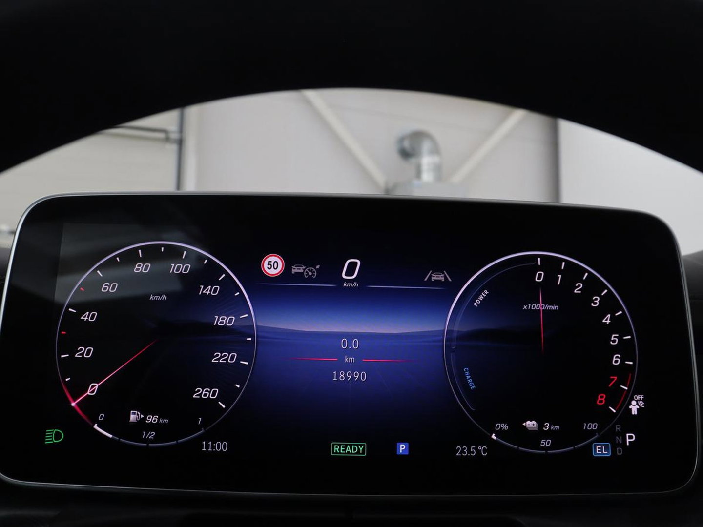 Mercedes-Benz C-Klasse 300e AMG-Line | SOH 97.7 | Leder/alcantara | Adaptive cruise | Memory | 360 camera | Sfeerverlichting | Burnmester | Stoelverwarming | Full LED |