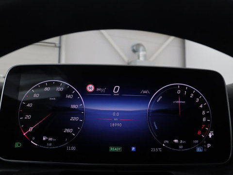 Mercedes-Benz C-Klasse 300e AMG-Line | SOH 97.7 | Leder/alcantara | Adaptive cruise | Memory | 360 camera | Sfeerverlichting | Burnmester | Stoelverwarming | Full LED |