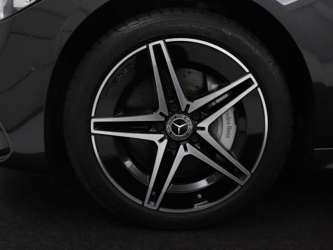 Mercedes-Benz C-Klasse 300e AMG-Line | SOH 97.7 | Leder/alcantara | Adaptive cruise | Memory | 360 camera | Sfeerverlichting | Burnmester | Stoelverwarming | Full LED |