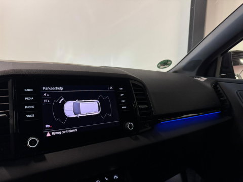 Škoda Karoq 1.5 TSI ACT Sportline Business KEYLESS CAM SFEER