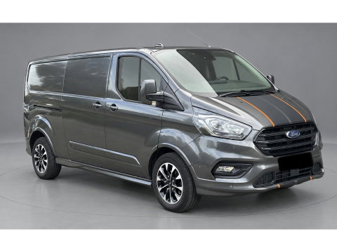 Ford Transit Custom 320 2.0 TDCI L2H1 Sport Camera, Cruise, Carplay, LED, Leder, Stoelverwarming, Automaat, 185pk, Trekhaak, Multimedia, Uniek!