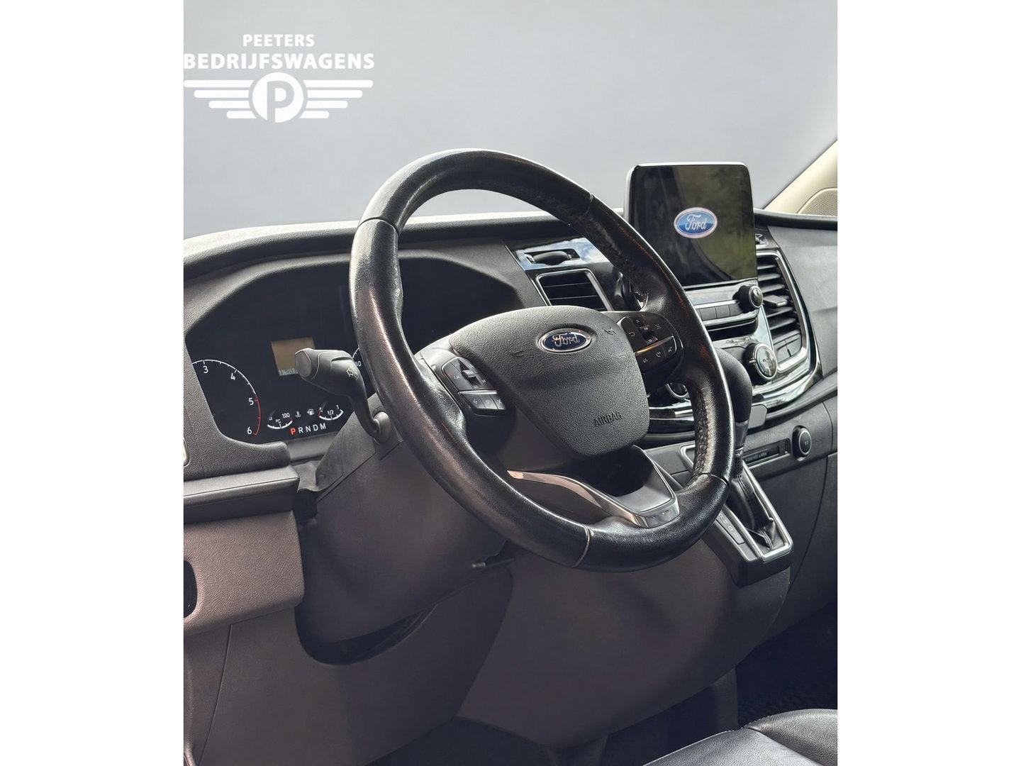 Ford Transit Custom 320 2.0 TDCI L2H1 Sport Camera, Cruise, Carplay, LED, Leder, Stoelverwarming, Automaat, 185pk, Trekhaak, Multimedia, Uniek!