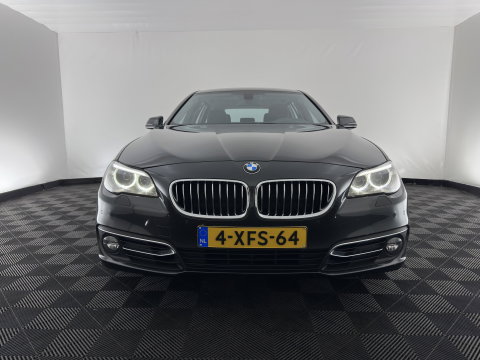 BMW 5 Serie Touring 518d Last Minute Edition Aut. *LEATHER | XENON | COMFORT-SEATS | NAVI-FULLMAP | ECC | PDC | CRUISE | 18''ALU | TOWBAR*