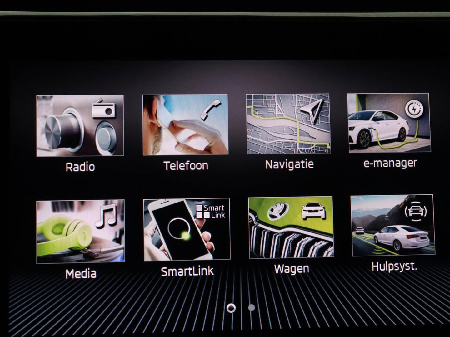 Škoda Superb Combi 1.4 TSI iV Laurin & Klement | SOH 95.8% | Trekhaak | Leder | Virtual Dashboard | Stoelverwarming | Memory | Virtual Dashboard | Park assist | Cruise control | Navigatie | Carplay |