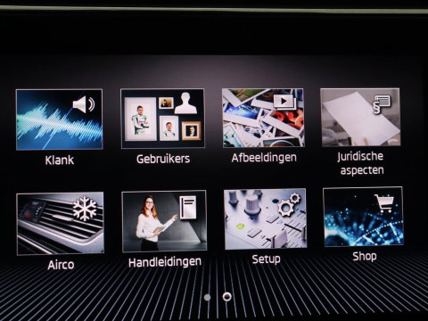 Škoda Superb Combi 1.4 TSI iV Laurin & Klement | SOH 95.8% | Trekhaak | Leder | Virtual Dashboard | Stoelverwarming | Memory | Virtual Dashboard | Park assist | Cruise control | Navigatie | Carplay |