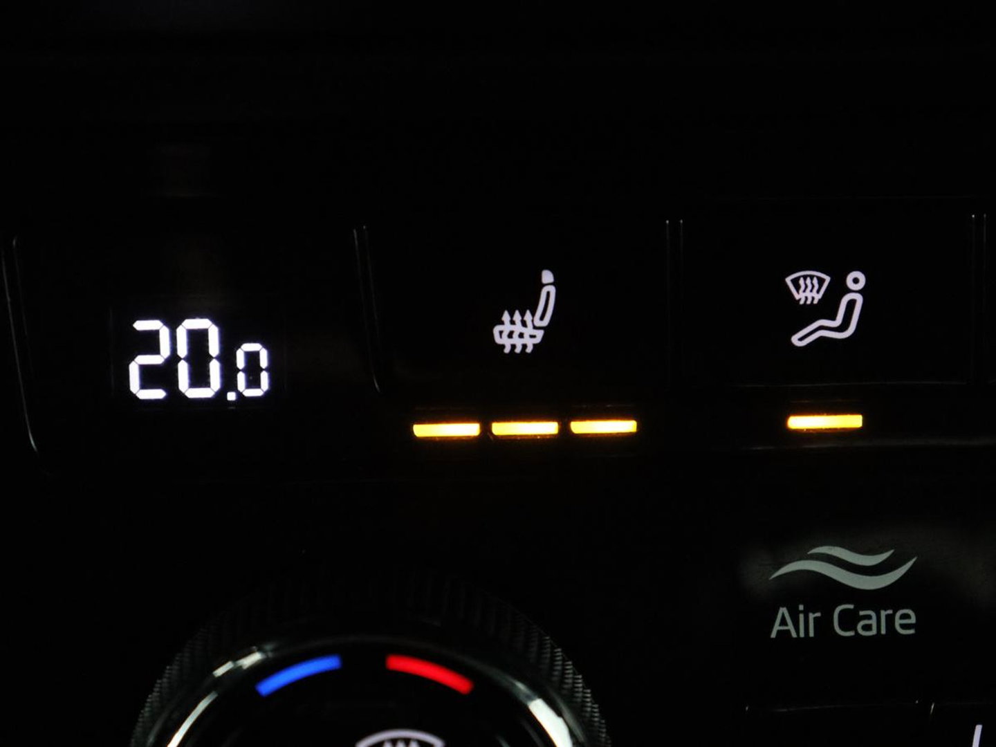 Škoda Superb Combi 1.4 TSI iV Laurin & Klement | SOH 95.8% | Trekhaak | Leder | Virtual Dashboard | Stoelverwarming | Memory | Virtual Dashboard | Park assist | Cruise control | Navigatie | Carplay |