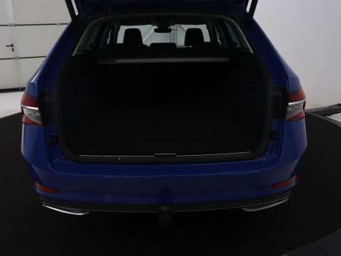 Škoda Superb Combi 1.4 TSI iV Laurin & Klement | SOH 95.8% | Trekhaak | Leder | Virtual Dashboard | Stoelverwarming | Memory | Virtual Dashboard | Park assist | Cruise control | Navigatie | Carplay |