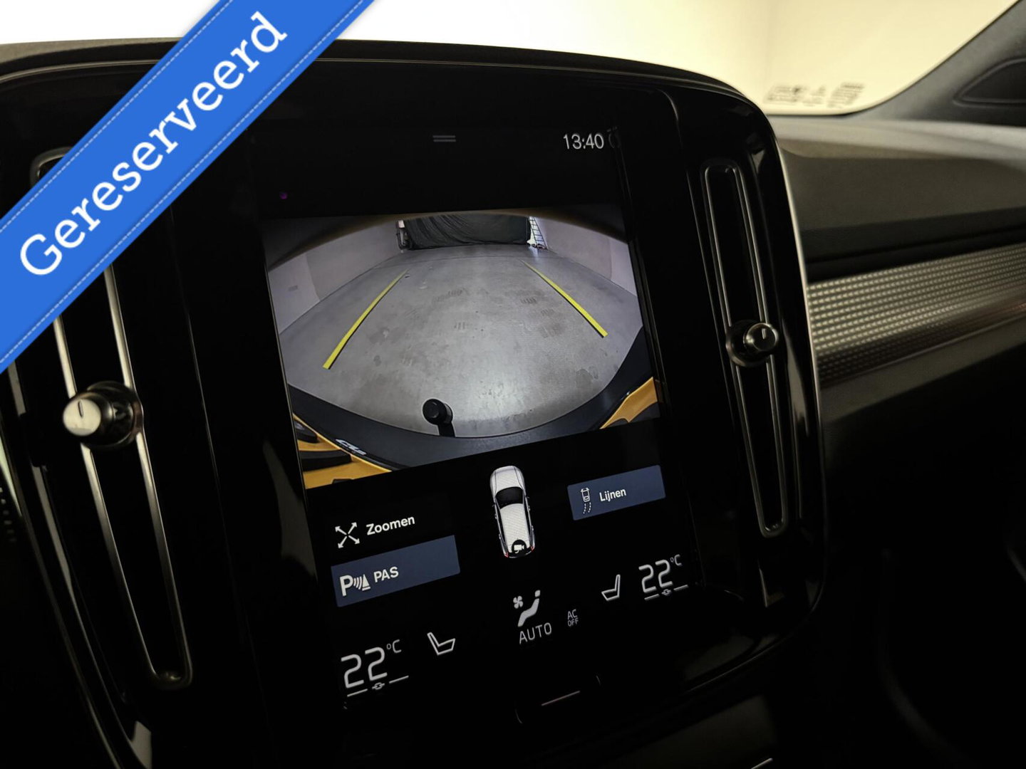 Volvo XC40 1.5 T5 Recharge R-Design Carplay Navi Cruise Camera Trekh.