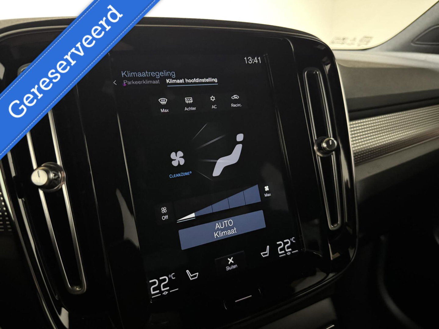 Volvo XC40 1.5 T5 Recharge R-Design Carplay Navi Cruise Camera Trekh.