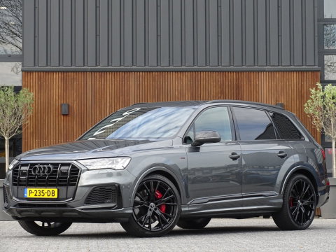 Audi Q7 60 TFSI e 456PK Competition / Bose / 22'' / LED / 360°