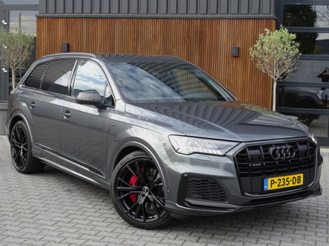 Audi Q7 60 TFSI e 456PK Competition / Bose / 22'' / LED / 360°