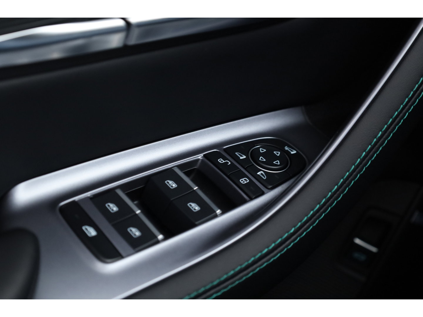 BYD SEAL U 1.5 DM-i FWD Comfort | Rijklaar! | Pano | 360cam | Stoelventi. | Leder | Memory | HUD | Infinity | Adapt. Cruise | Keyless