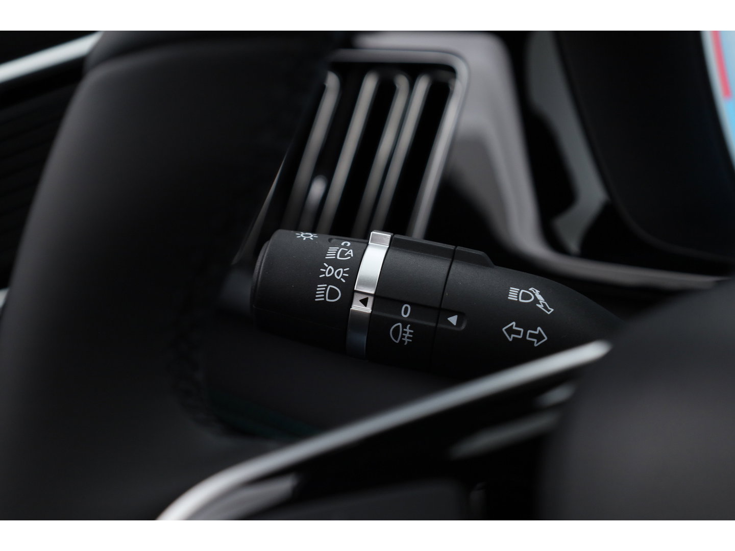 BYD SEAL U 1.5 DM-i FWD Comfort | Rijklaar! | Pano | 360cam | Stoelventi. | Leder | Memory | HUD | Infinity | Adapt. Cruise | Keyless