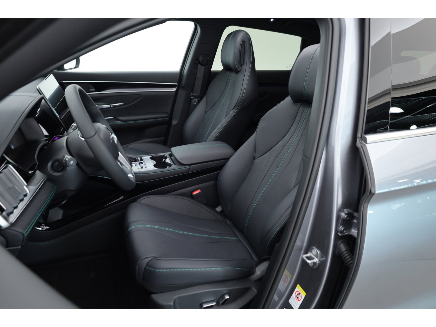 BYD SEAL U 1.5 DM-i FWD Comfort | Rijklaar! | Pano | 360cam | Stoelventi. | Leder | Memory | HUD | Infinity | Adapt. Cruise | Keyless