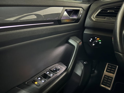 Volkswagen T-Roc 1.5 TSI R-Line Pano Virtual Beats Camera NAP