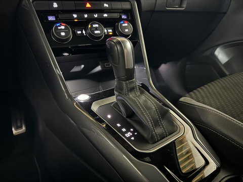 Volkswagen T-Roc 1.5 TSI R-Line Pano Virtual Beats Camera NAP