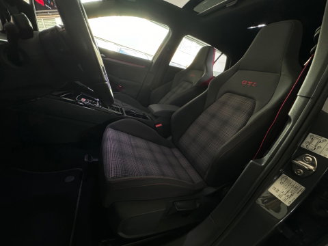 Volkswagen Golf 2.0 TSI GTI BTW|Pano|H/K|HuD|Camera|Trekhaak|Keyless