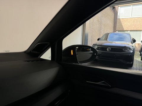 Volkswagen Golf 2.0 TSI GTI BTW|Pano|H/K|HuD|Camera|Trekhaak|Keyless