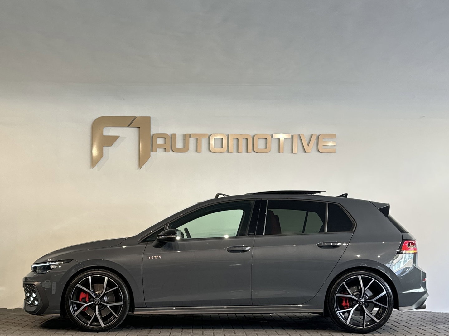 Volkswagen Golf 2.0 TSI GTI BTW|Pano|H/K|HuD|Camera|Trekhaak|Keyless