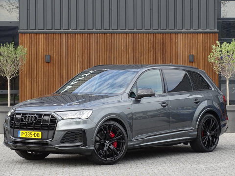 Audi Q7 60 TFSI e 456PK Competition / Bose / 22'' / LED / 360°
