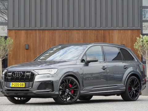 Audi Q7 60 TFSI e 456PK Competition / Bose / 22'' / LED / 360°