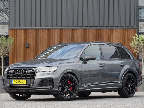 Audi Q7 60 TFSI e 456PK Competition / Bose / 22'' / LED / 360°