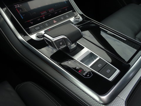 Audi Q8 55 TFSI e 394PK Quattro / S-Edition / ProLine Advanced 2024