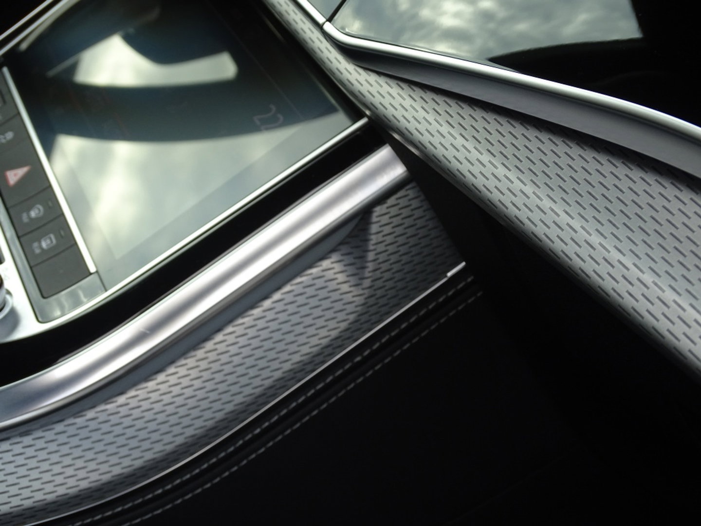 Audi Q8 55 TFSI e 394PK Quattro / S-Edition / ProLine Advanced 2024