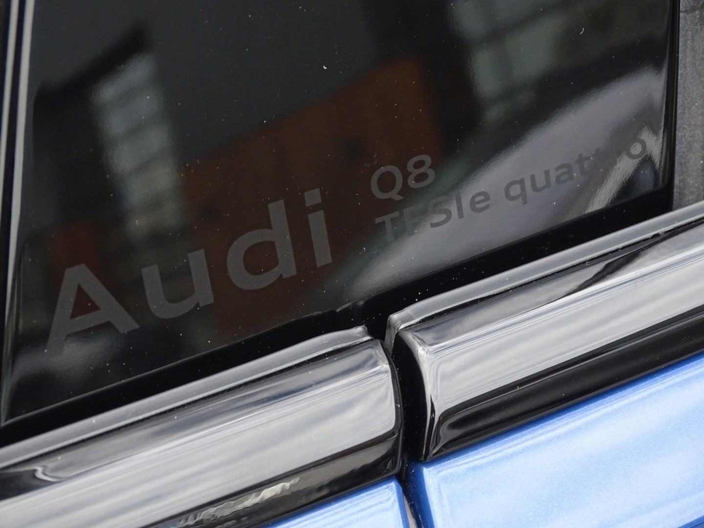 Audi Q8 55 TFSI e 394PK Quattro / S-Edition / ProLine Advanced 2024