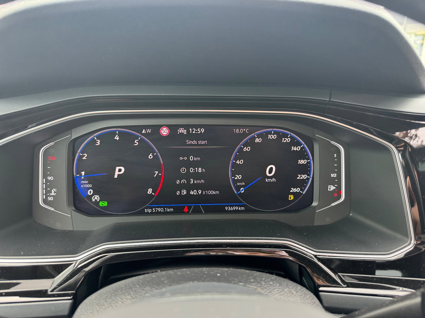 Volkswagen Taigo 1.5 TSI 2X R-Line DSG Panorama Camera Virtual Navi