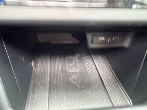 Volkswagen Taigo 1.5 TSI 2X R-Line DSG Panorama Camera Virtual Navi