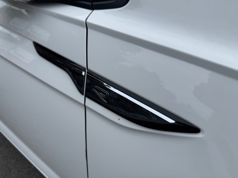 Volkswagen Taigo 1.5 TSI 2X R-Line DSG Panorama Camera Virtual Navi
