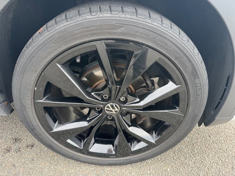 Volkswagen Taigo 1.5 TSI 2X R-Line DSG Panorama Camera Virtual Navi