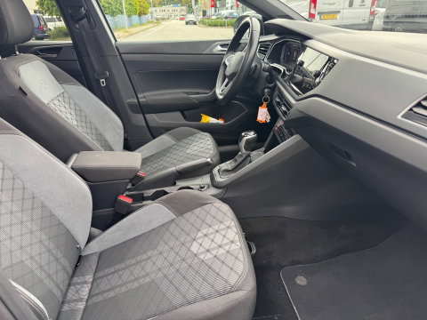 Volkswagen Taigo 1.5 TSI 2X R-Line DSG Panorama Camera Virtual Navi