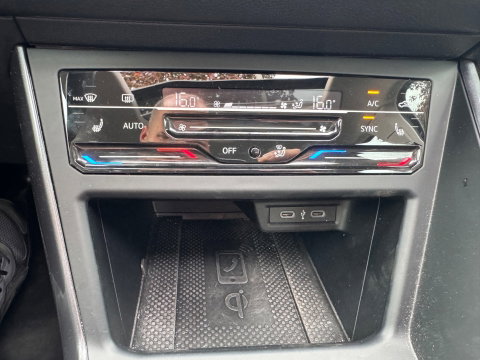 Volkswagen Taigo 1.5 TSI Style DSG Panorama Navi IQ Led Virtual