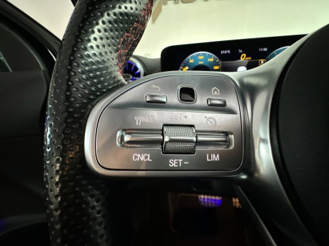 Mercedes-Benz GLA 250 4MATIC AMG Line Pano|ACC|Camera|Dodehoek
