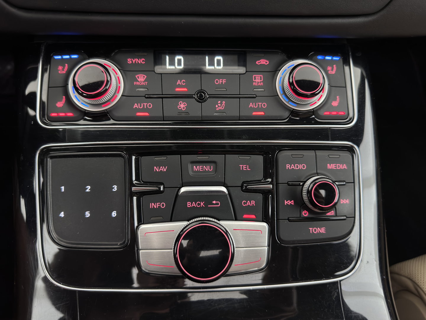 Audi A8 6.3 W12 quattro Lang Pro Line+ * Full Options *