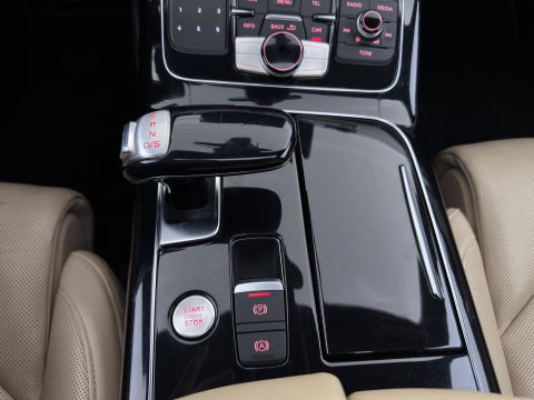 Audi A8 6.3 W12 quattro Lang Pro Line+ * Full Options *