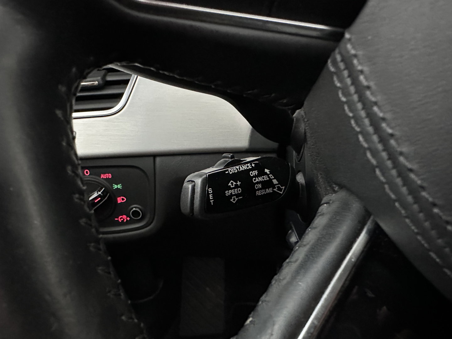 Audi A8 6.3 W12 quattro Lang Pro Line+ * Full Options *