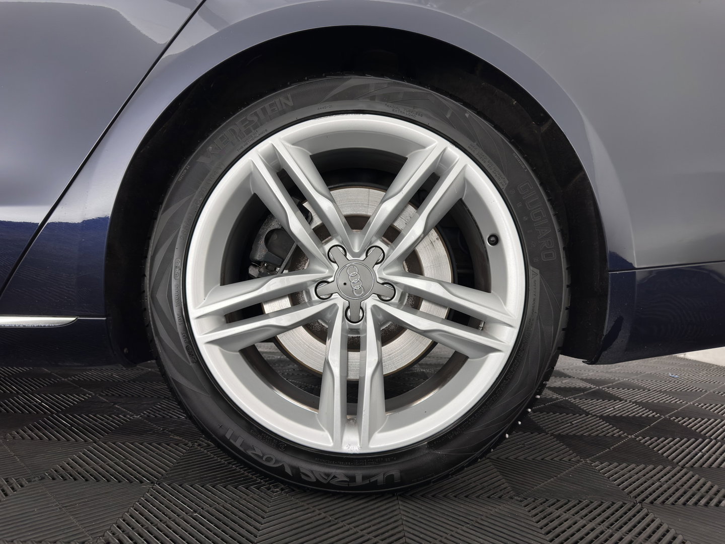 Audi A8 6.3 W12 quattro Lang Pro Line+ * Full Options *