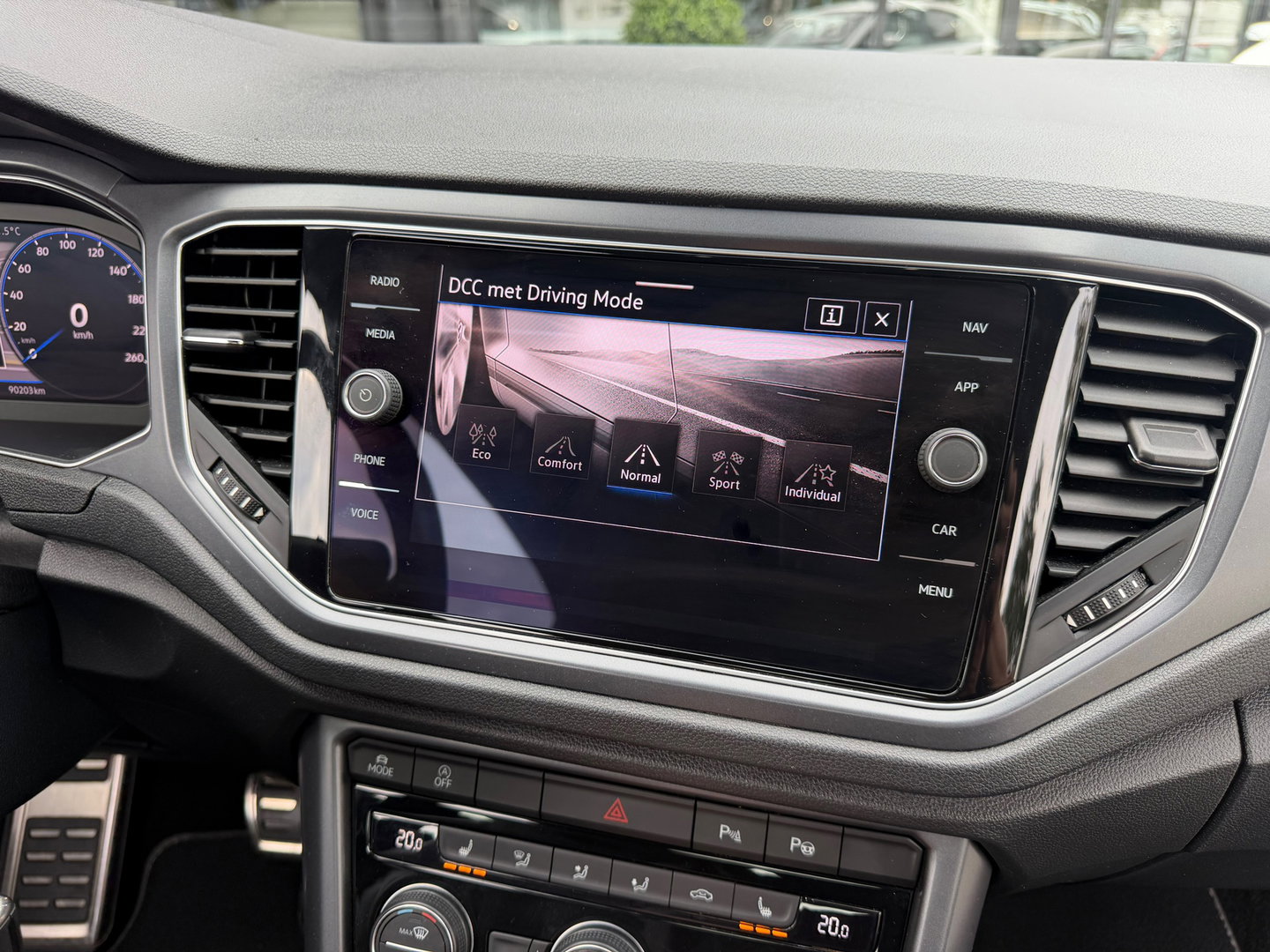 Volkswagen T-Roc Cabrio 1.5 TSI R-Line ACC|Carplay|Camera|Virtual-cockpit|150PK|DSG
