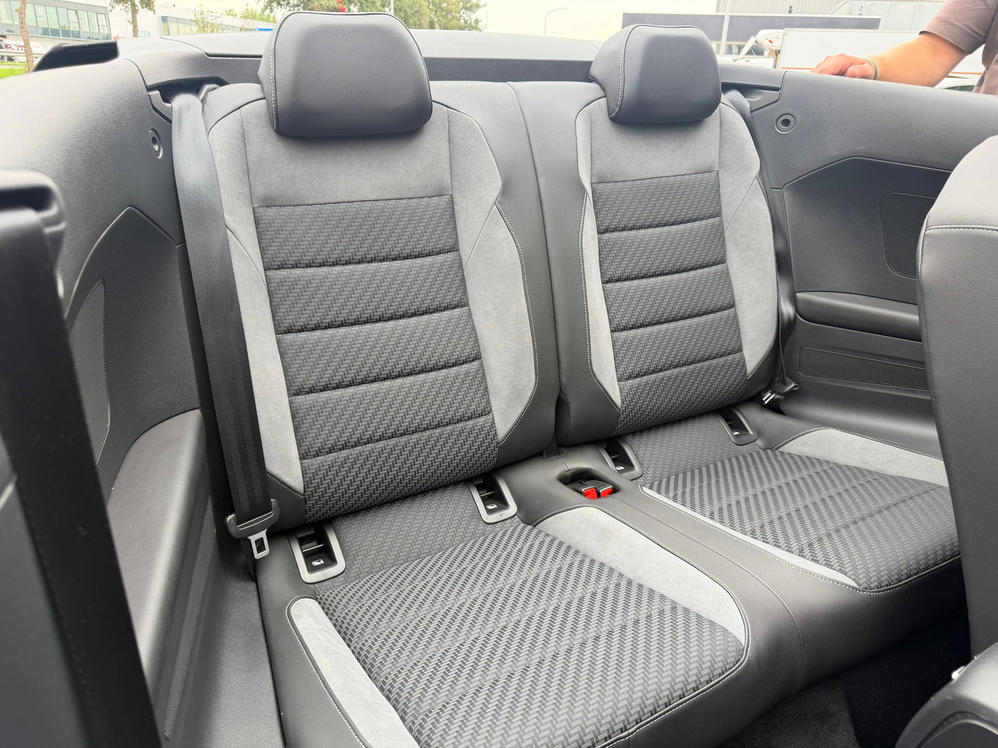Volkswagen T-Roc Cabrio 1.5 TSI R-Line ACC|Carplay|Camera|Virtual-cockpit|150PK|DSG