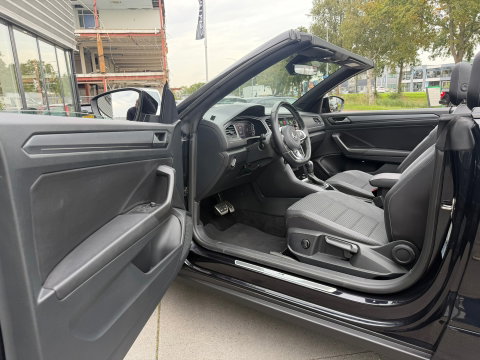 Volkswagen T-Roc Cabrio 1.5 TSI R-Line ACC|Carplay|Camera|Virtual-cockpit|150PK|DSG